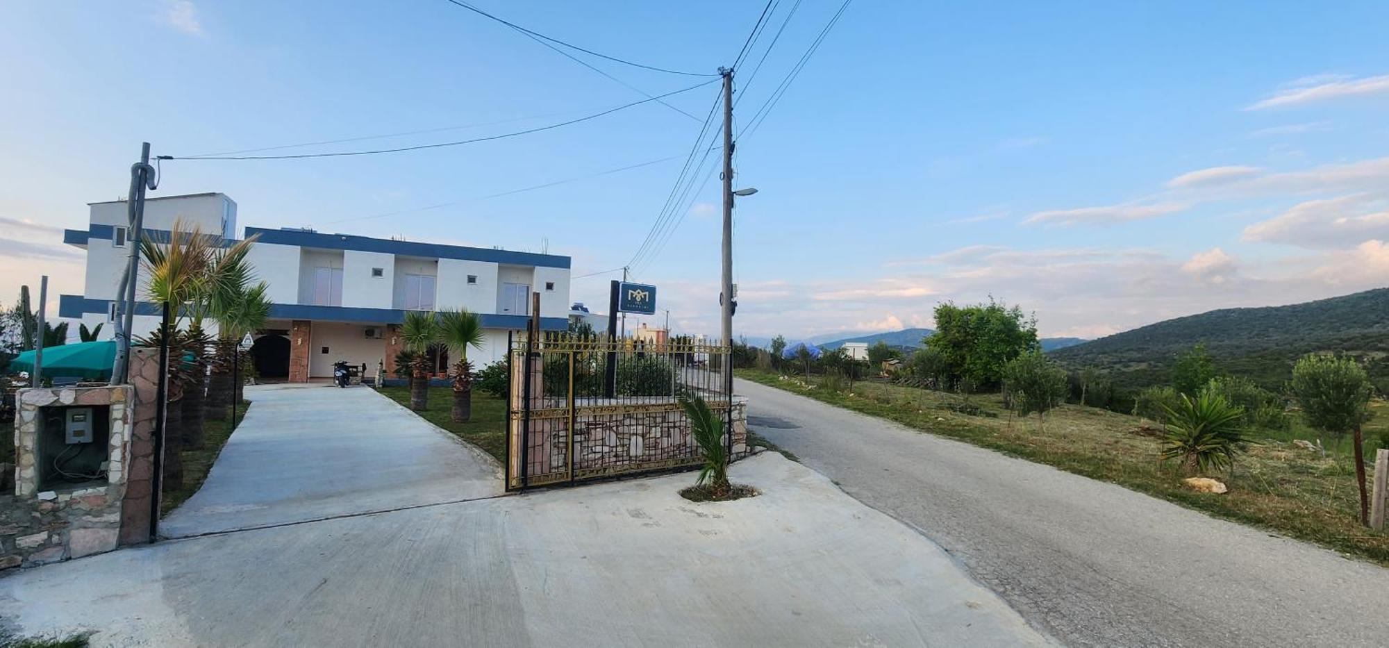 Vila Bashkim Ksamil Exteriör bild